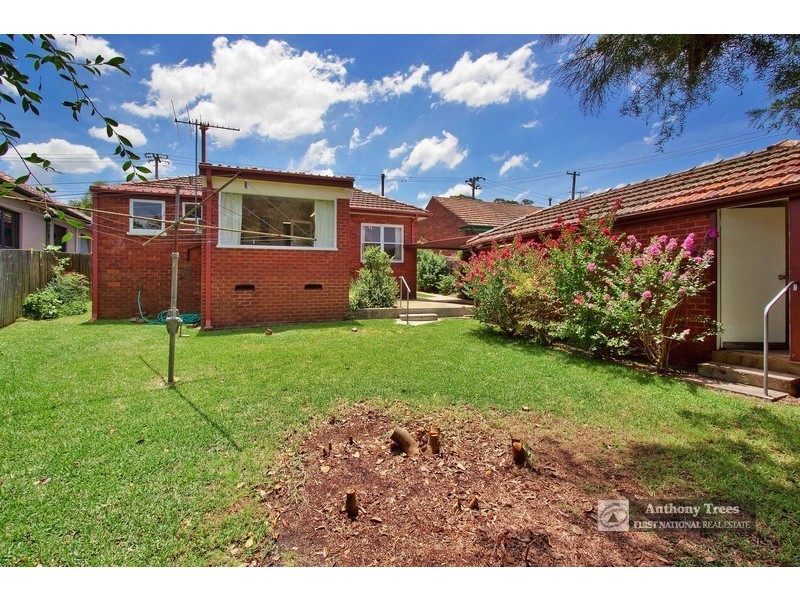 18 Tramway St, Denistone West NSW 2114