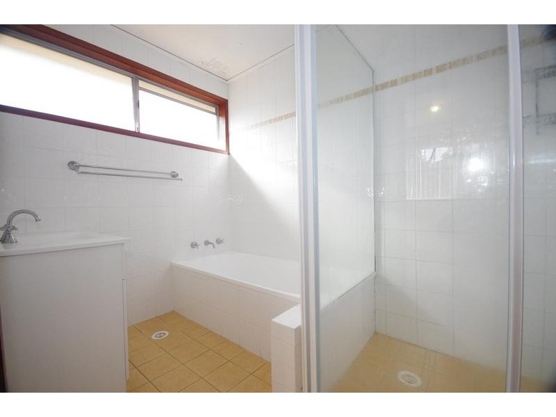 11 Fremont Avenue, Ermington NSW 2115