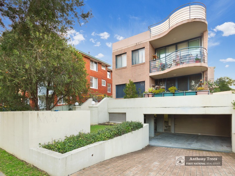 2/590 Blaxland Rd, Eastwood NSW 2122