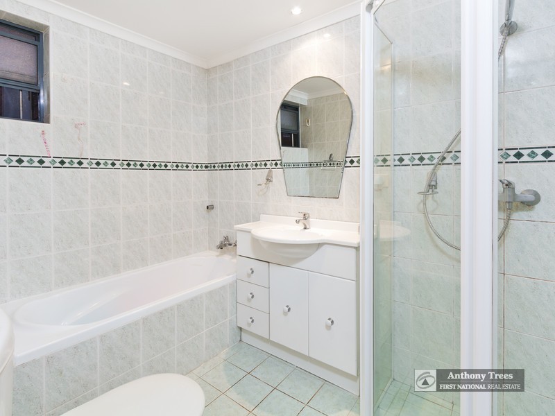 2/590 Blaxland Rd, Eastwood NSW 2122