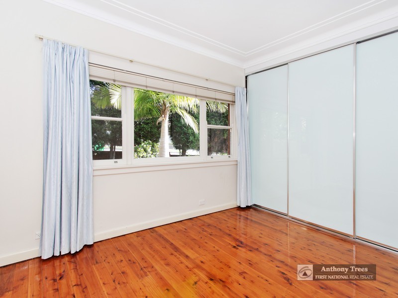 89 North Rd, Denistone East NSW 2112