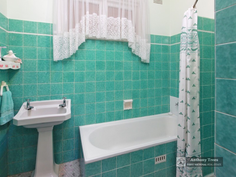 61 Winbourne St East, West Ryde NSW 2114