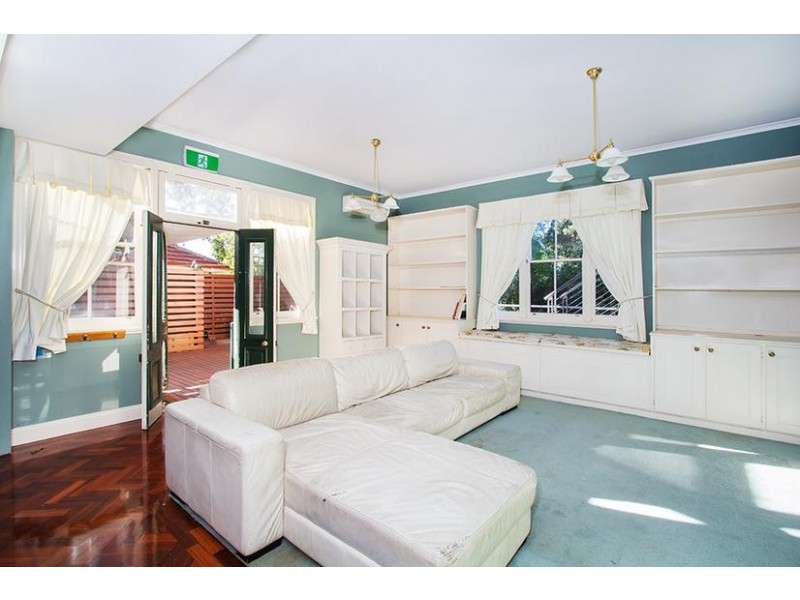 87 North Road, Ryde NSW 2112