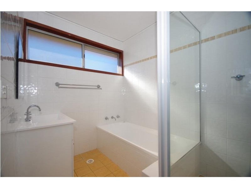 11 Fremont Avenue, Ermington NSW 2115