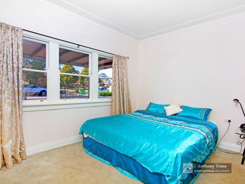 10 Hearnshaw St, North Ryde NSW 2113