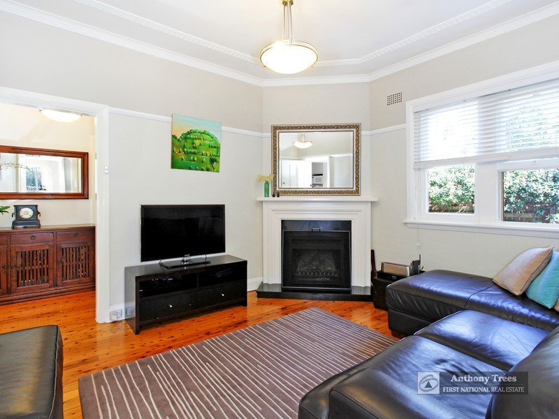 33 James Street, West Ryde NSW 2114