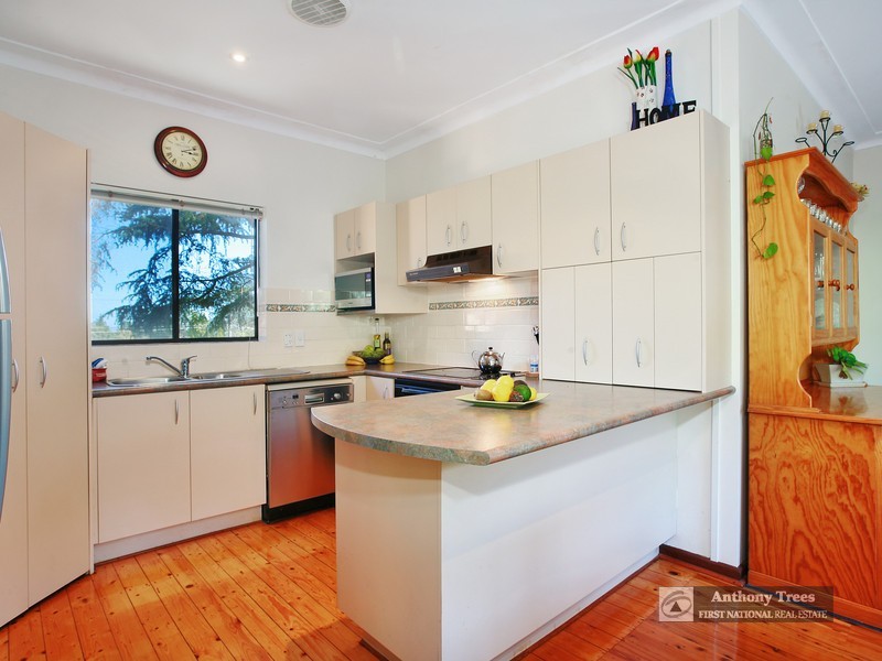 90 Darvall Road, Denistone West NSW 2114