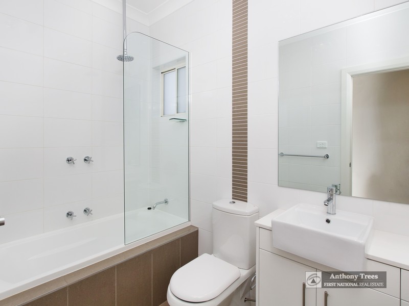 4/50 Farnell St, West Ryde NSW 2114