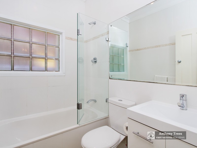 33 James Street, West Ryde NSW 2114