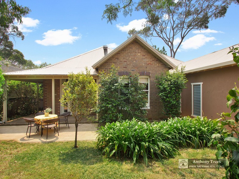 14 Darvall Rd, Eastwood NSW 2122
