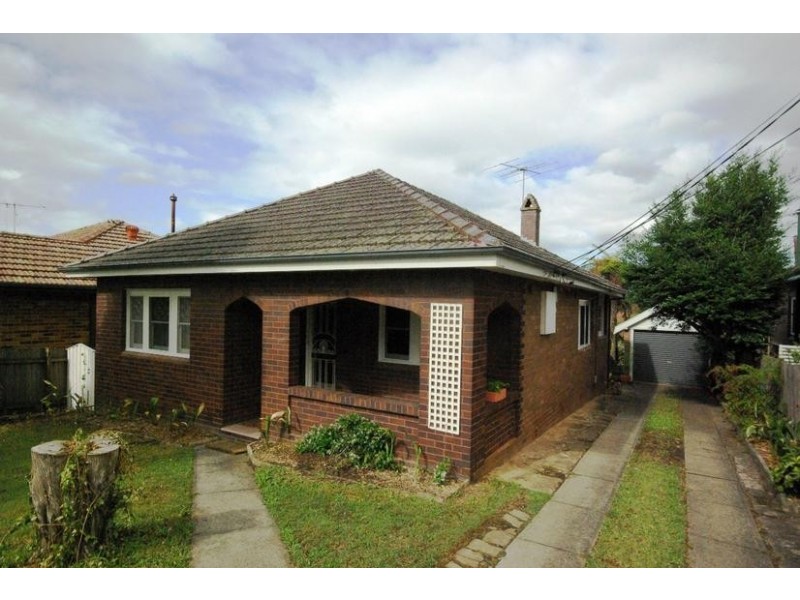7 Hunts Avenue, Eastwood NSW 2122