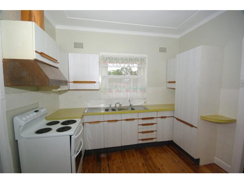 7 Hunts Avenue, Eastwood NSW 2122
