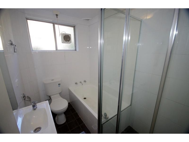 4/18 Rowe Street, Eastwood NSW 2122