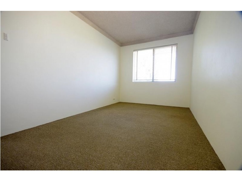 11/16 Meadow Crescent, Meadowbank NSW 2114