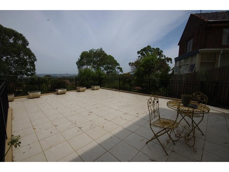 18 Dunshea Street, Denistone West NSW 2114