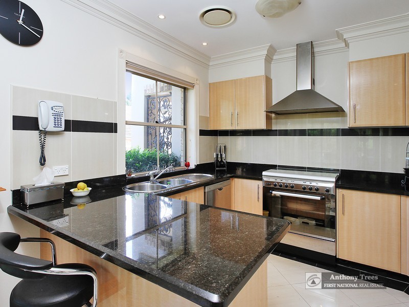 24/342 Old Northern Rd, Castle Hill NSW 2154