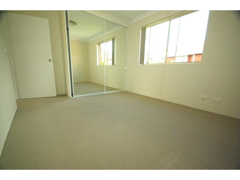 10/14 May Street, Eastwood NSW 2122