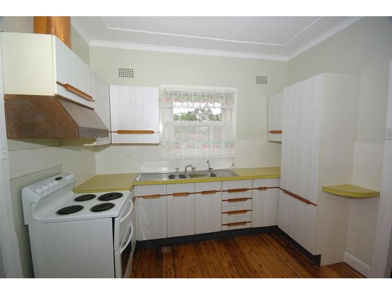 7 Hunts Avenue, Eastwood NSW 2122