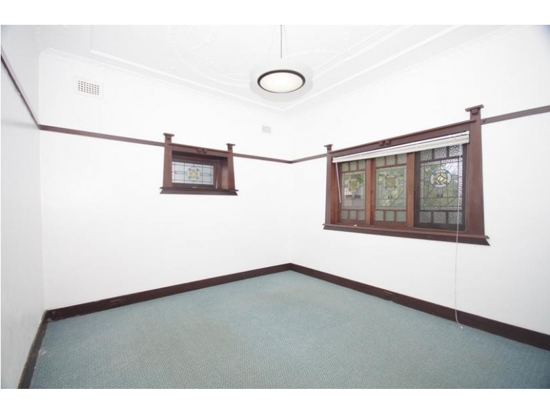 32 Essex Street, Epping NSW 2121