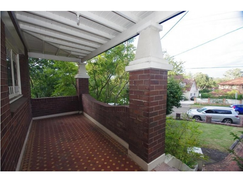 32 Essex Street, Epping NSW 2121