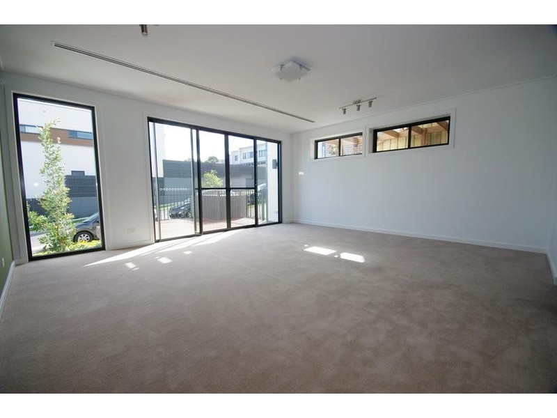 68 Lardelli Drive, Ryde NSW 2112