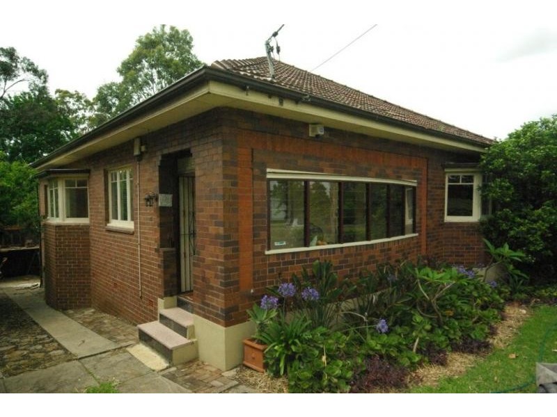17 Kings Road, Denistone East NSW 2112