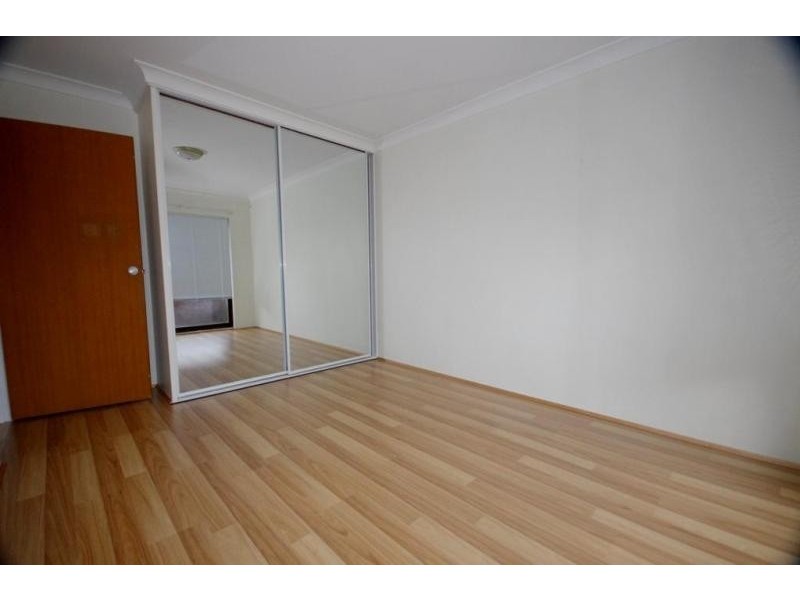 8/25 Lachlan Avenue, Macquarie Park NSW 2113