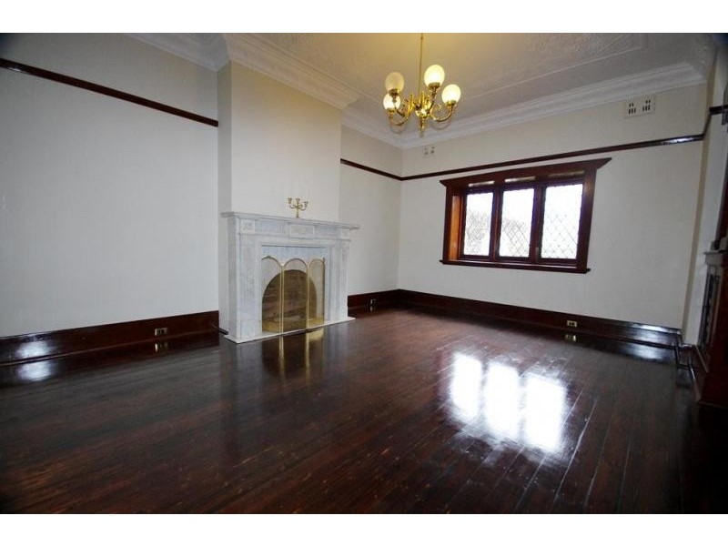 63 Pennant Avenue, Denistone NSW 2114