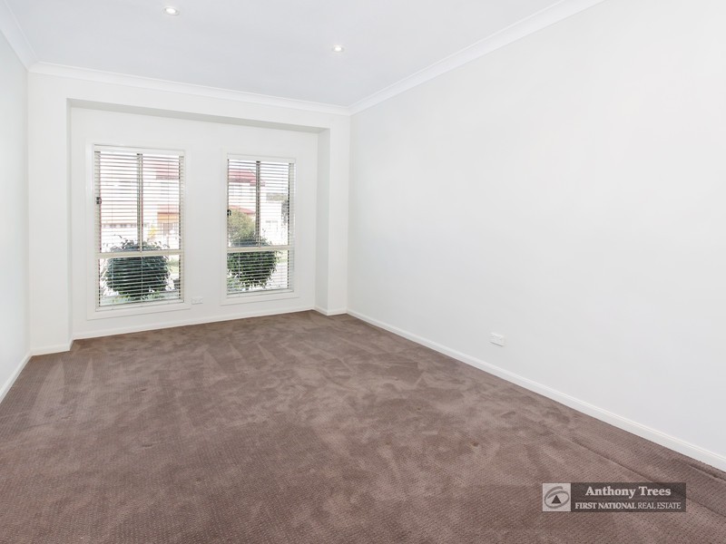 West Hoxton NSW 2171