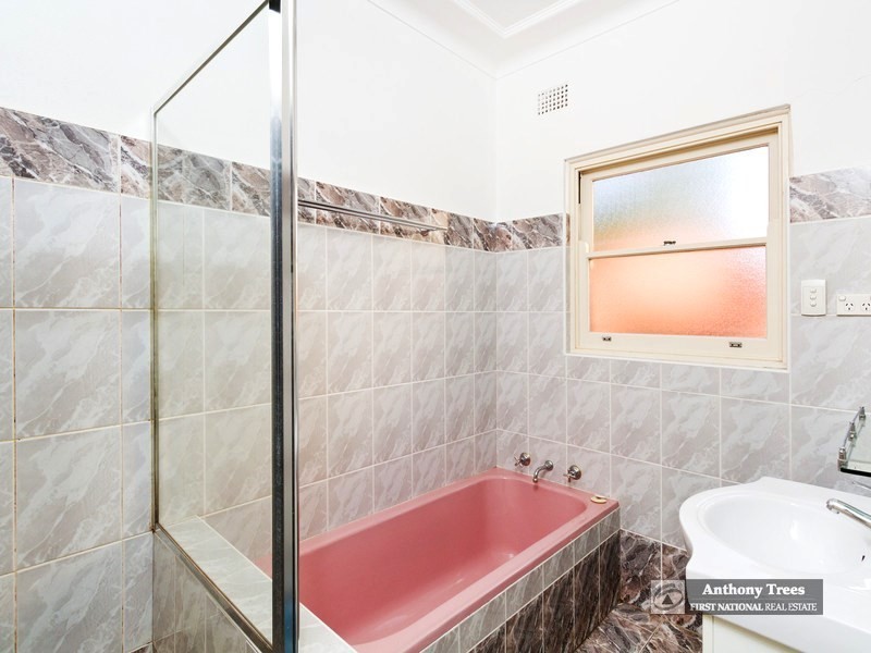 89 North Road, Ryde NSW 2112