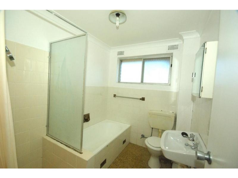 11/10 May Street, Eastwood NSW 2122