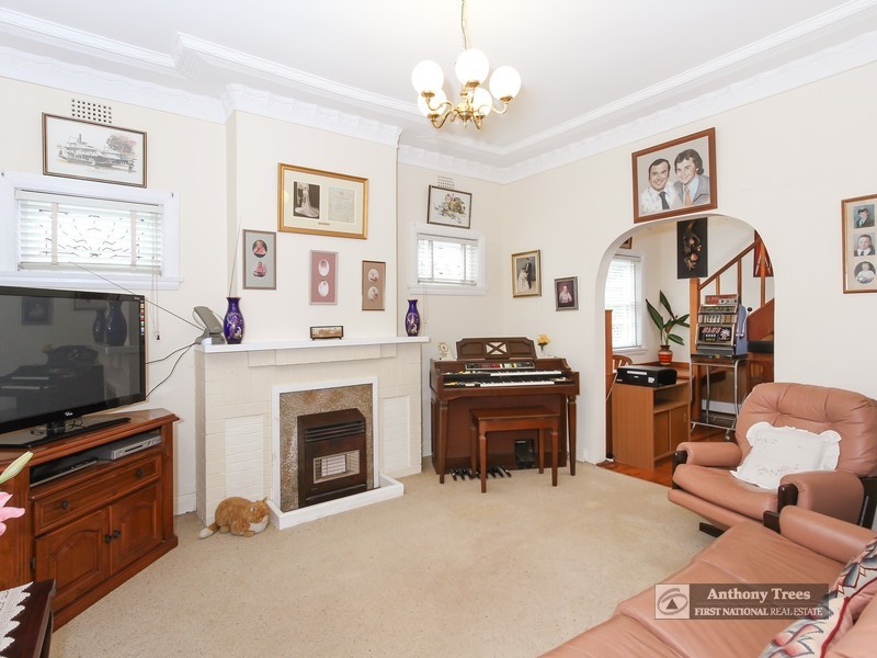 10 UNION STREET, Eastwood NSW 2122