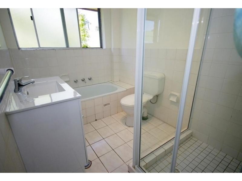 11/2 Ball Avenue, Eastwood NSW 2122