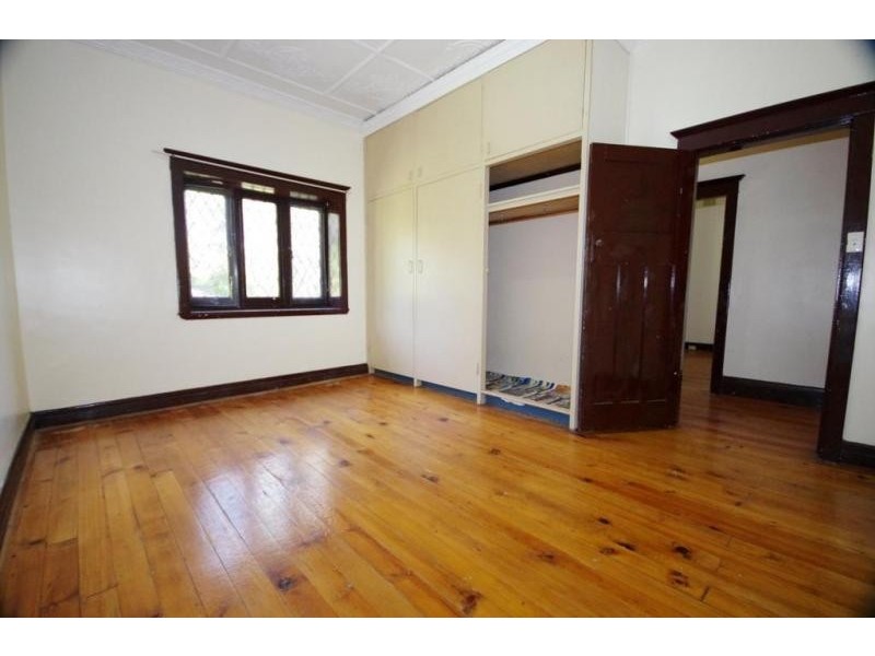 18 Wingate Avenue, Eastwood NSW 2122