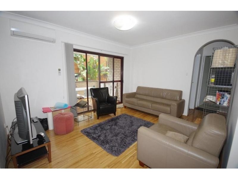 1/18 Meadow Crescent, Meadowbank NSW 2114