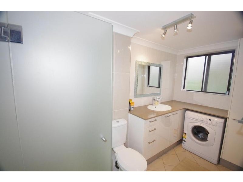 1/18 Meadow Crescent, Meadowbank NSW 2114