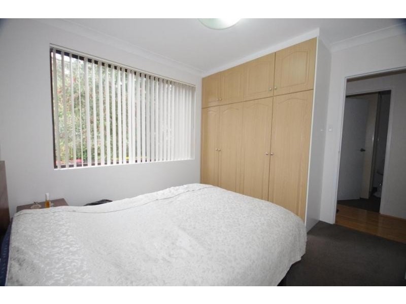 1/18 Meadow Crescent, Meadowbank NSW 2114