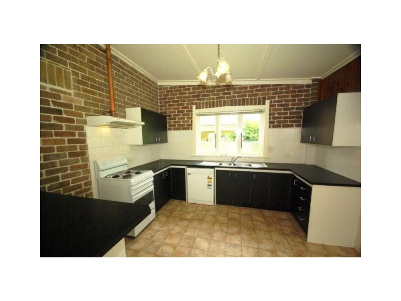 10 Russell Street, Denistone East NSW 2112