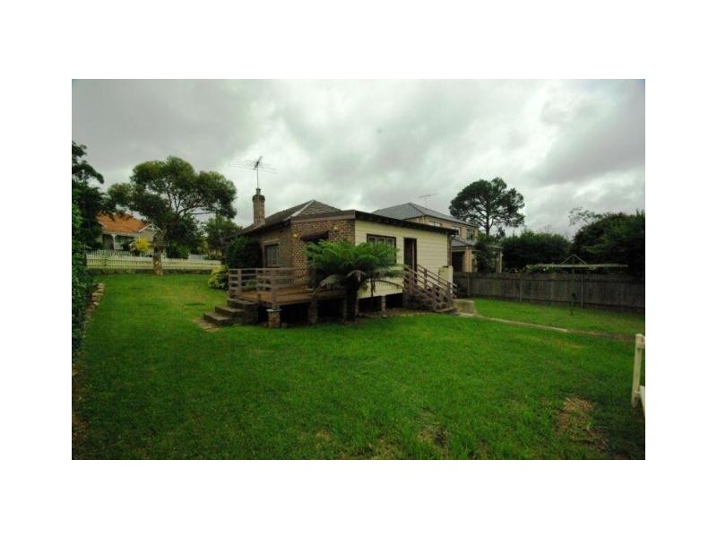 10 Russell Street, Denistone East NSW 2112