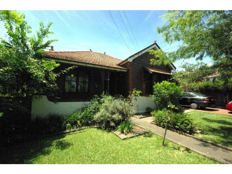 611 Blaxland Road, Eastwood NSW 2122