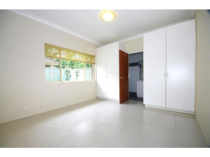 15b Wingate Avenue, Eastwood NSW 2122