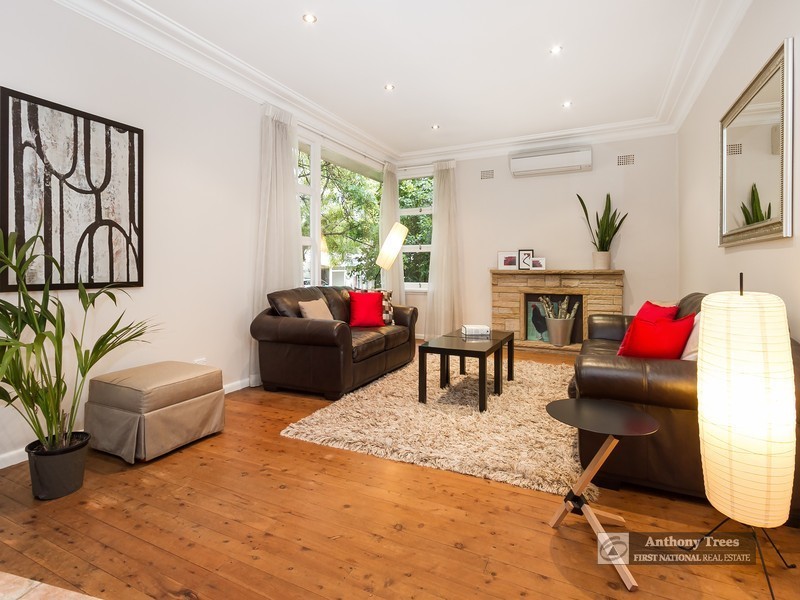 8 Gwendale Cr, Eastwood NSW 2122