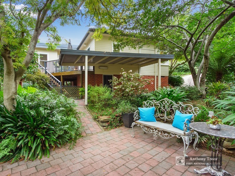 8 Gwendale Cr, Eastwood NSW 2122