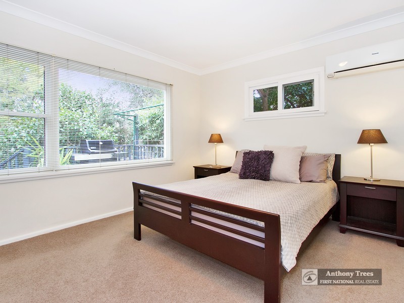 8 Gwendale Cr, Eastwood NSW 2122