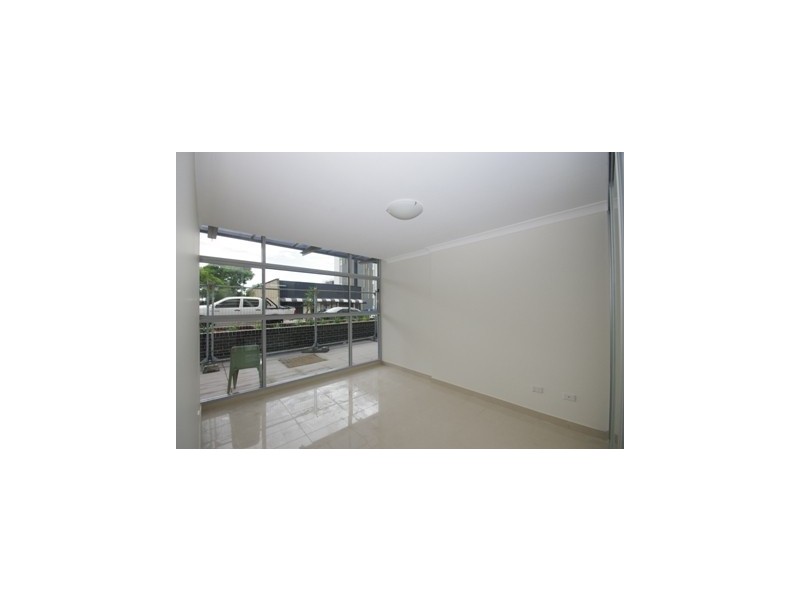 41/2-4 Porter St, Meadowbank NSW 2114