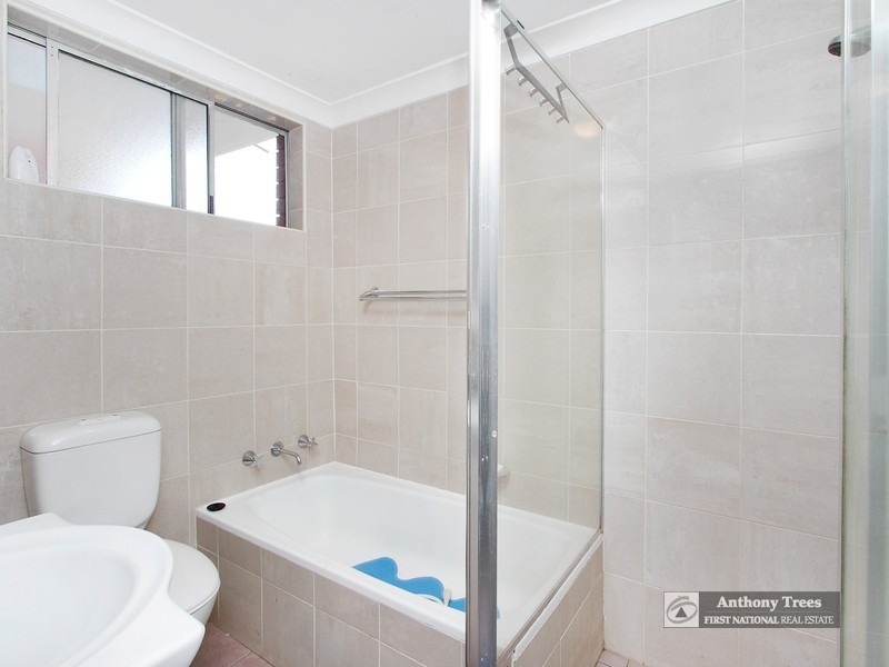 4/13 Cottonwood Cr, Macquarie Park NSW 2113