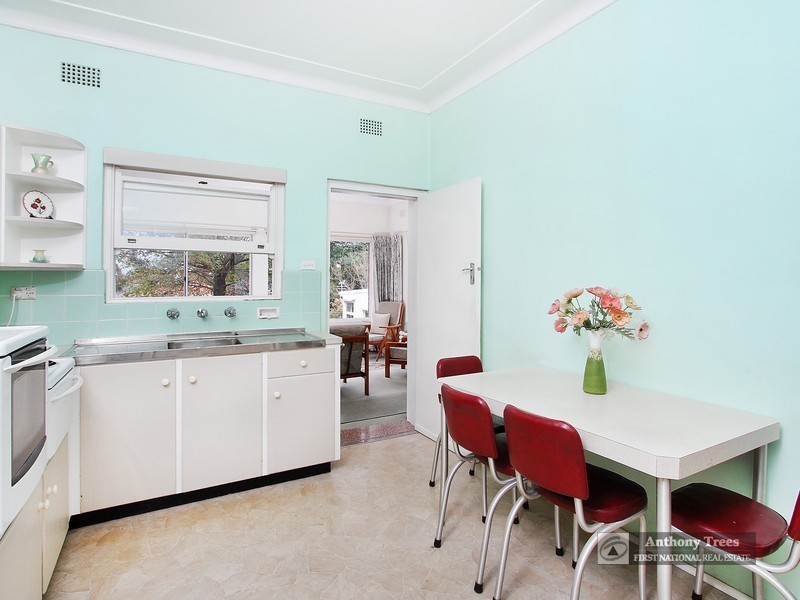 19 Norma Ave, Eastwood NSW 2122