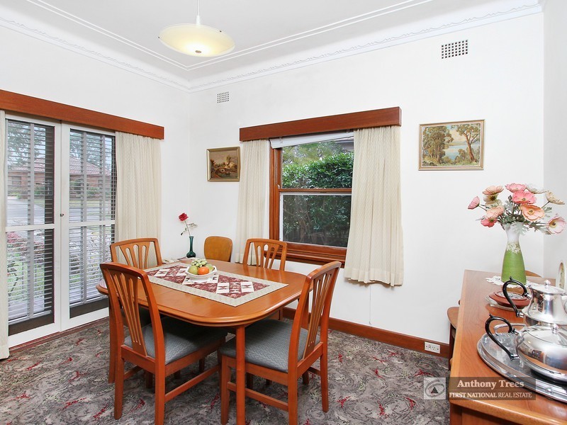 19 Norma Ave, Eastwood NSW 2122