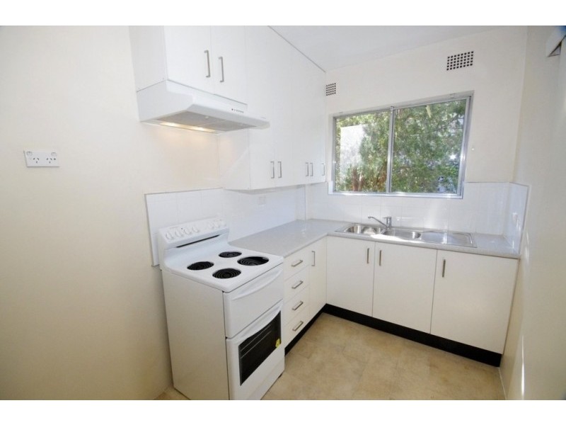 1/16 Meadow Crescent, Meadowbank NSW 2114