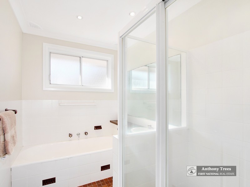 12 Isaac Smith Parade, Kings Langley NSW 2147